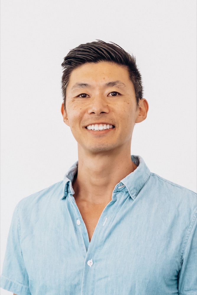 Gen Furukawa, founder of SuperMarketers and operator of VibeMarketers